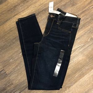 American Eagle skinny jeans